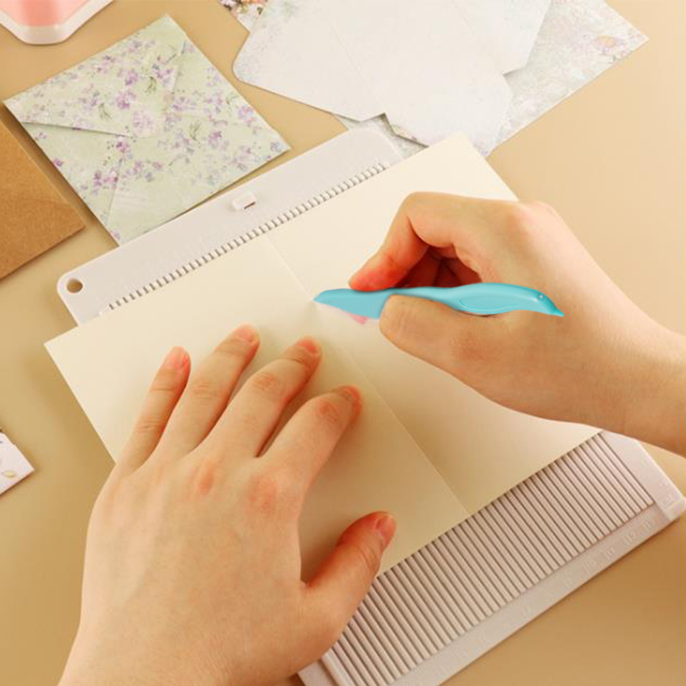 Multi-Purpose Scoring Board wi - Bone Folder Tool recension och pris